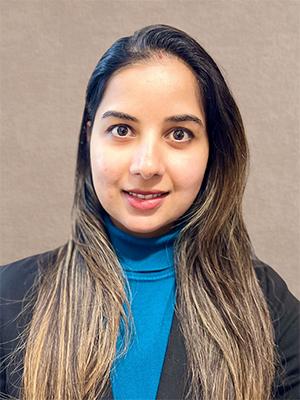 Divya Thakur, DDS